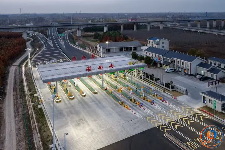 ������Ϣ�������������ʩ����չ������